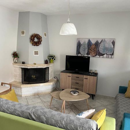 Apartment Efi Nea Peramos  Luaran gambar