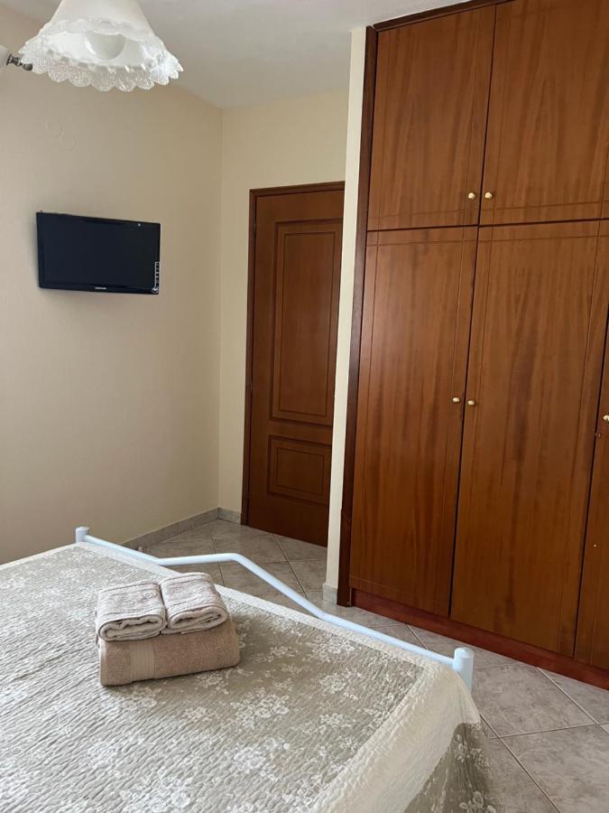 Apartment Efi Nea Peramos  Luaran gambar